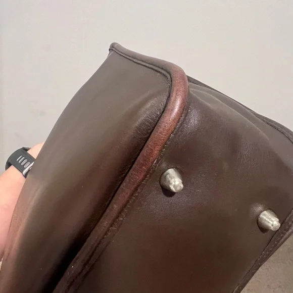 Vintage Coach Mahogany Stewardess - Picture 7 of 16